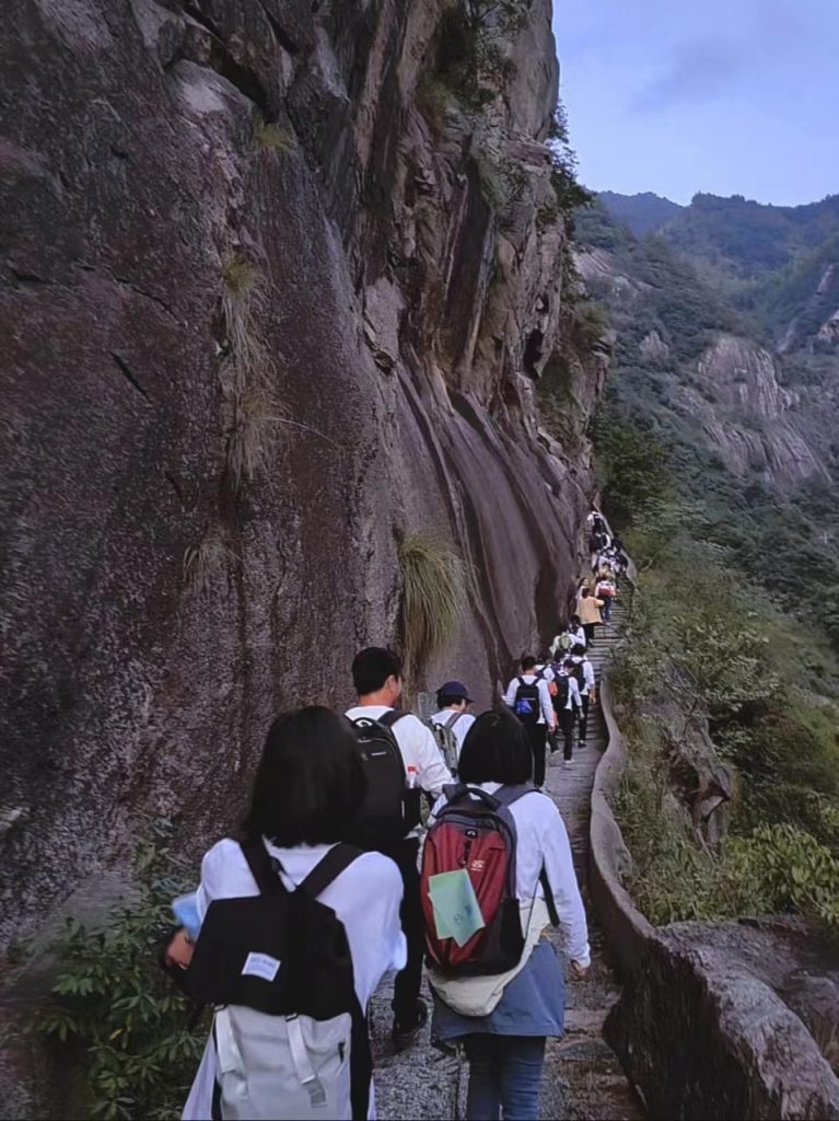 相约古道，团结毅行—三赢人力2022年第三季度团建活动！