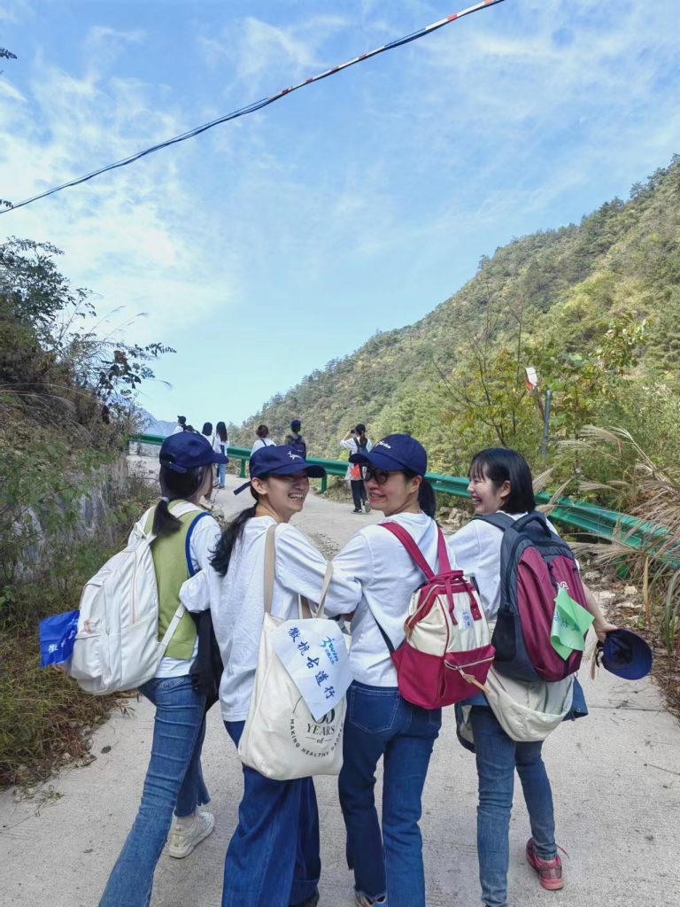 相约古道，团结毅行—三赢人力2022年第三季度团建活动！