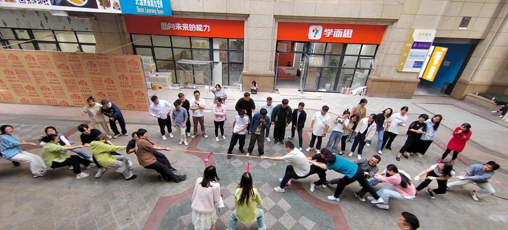 认真生活，快乐工作！丨三赢人力第三季度会议暨团建活动圆满举办！