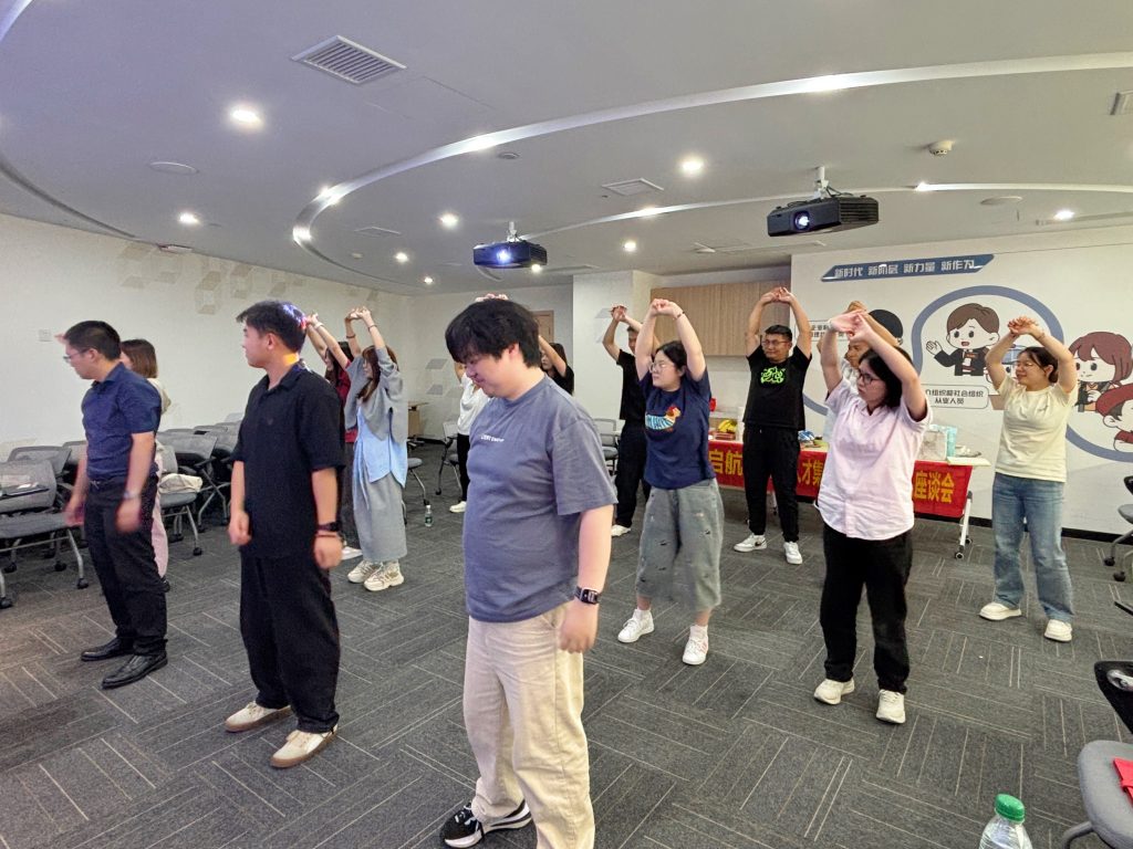 心守护·新启航 —— 三赢人才集团2025年新员工座谈会